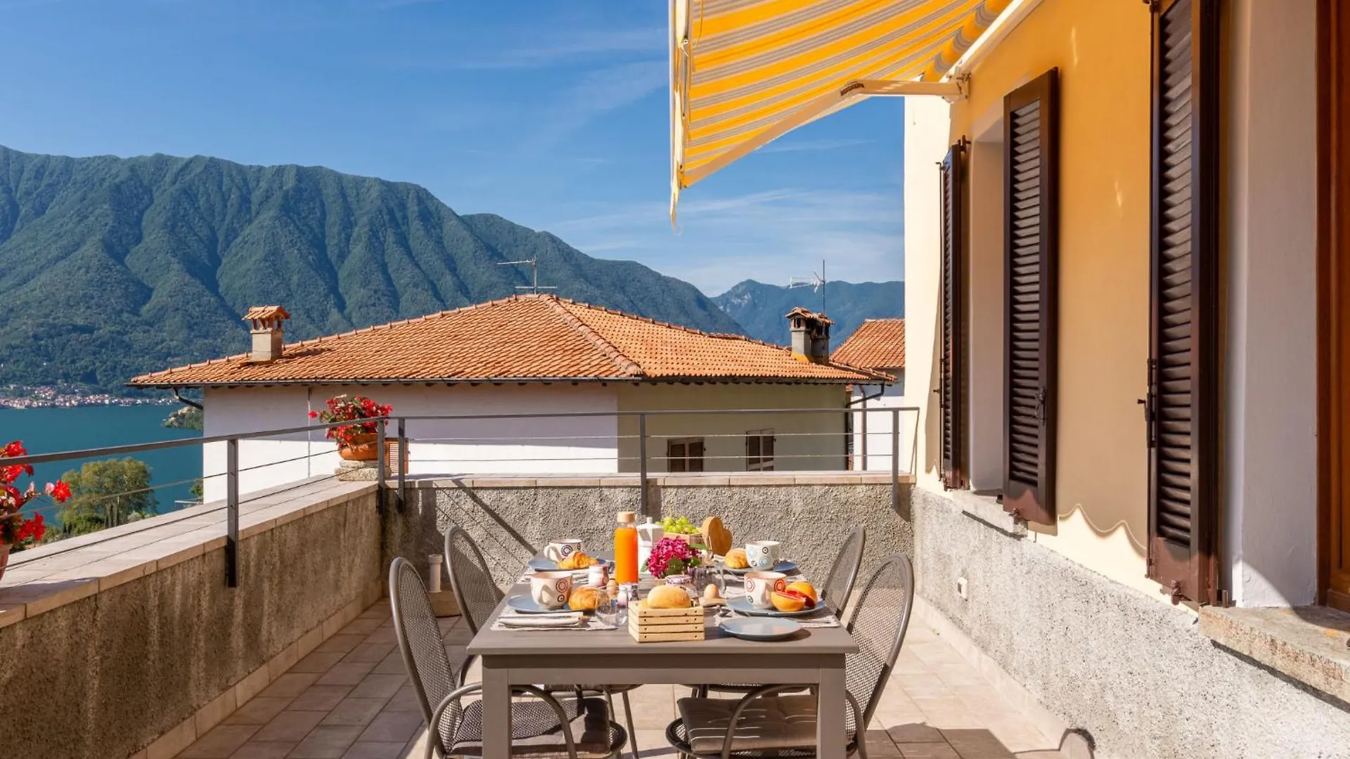 Apartment Vista Brentano Paradiso-1 By Interhome Mezzegra